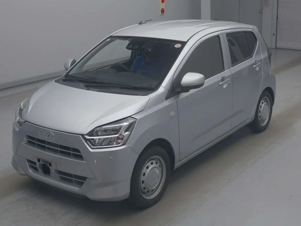 Daihatsu Mira e:S LA350S 2021